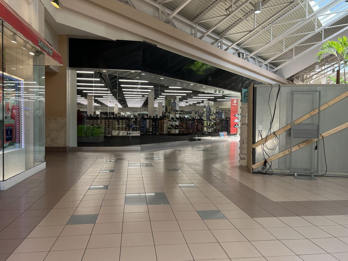 Midland Mall - July 31 2022 (newer photo)